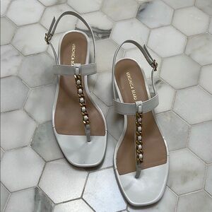 Veronica Beard Andie Chain-Link Sandal in White with gold chain. Never worn.